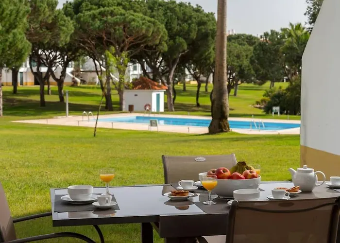 Апартаменты Stylish 2br Ground Floor In Sol, Direct Garden And Poolside Acces