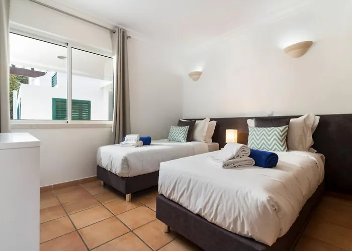 Stylish 2br Ground Floor In Sol, Direct Garden And Poolside Acces Картейра
