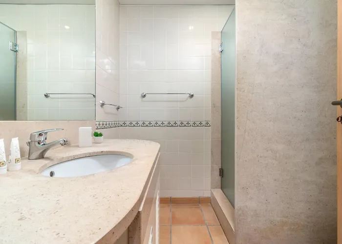 Stylish 2br Ground Floor In Sol, Direct Garden And Poolside Acces
