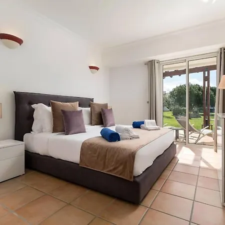 Stylish 2br Ground Floor In Sol, Direct Garden And Poolside Acces * Quarteira